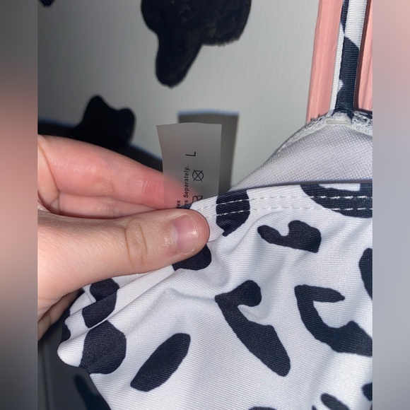 black white leopard print swim top size L - Picture 3 of 3